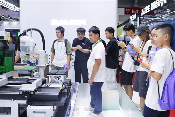 欣旺达亮相第三届链博会，积极参与全球供应链开放合作